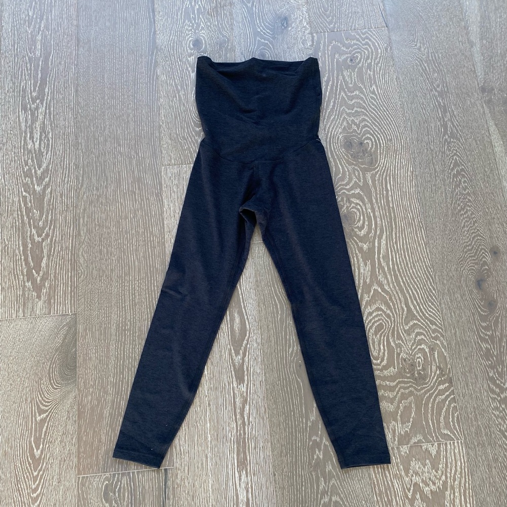 Beyond Yoga Beyond the Bump Spacedye Love the Bump Capri leggings